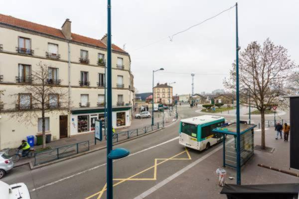 Cmg - Edouard Vaillant 3 Pantin Exterior foto